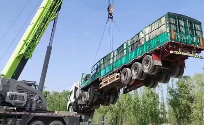 昌宁道路脱困救援案例